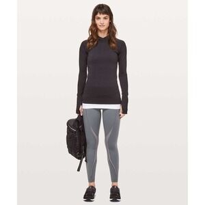 Lululemon Run Smoothly 7/8 Tight in Titanium Size 2